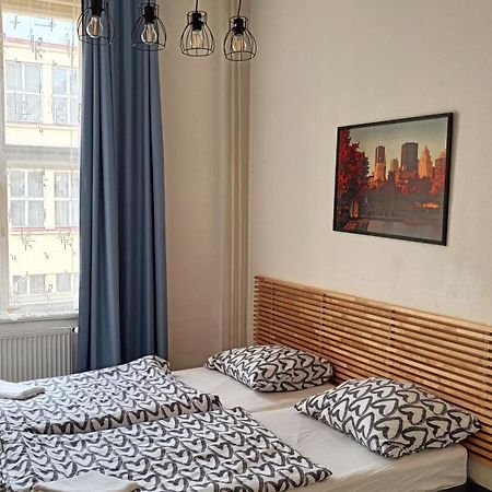 A Plus Hostel - Centrum Prague Luaran gambar