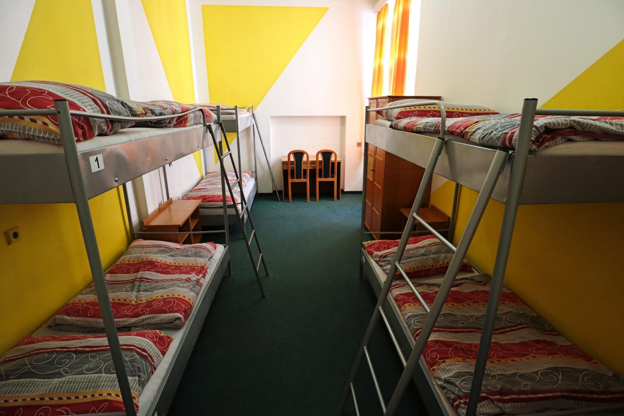 A Plus Hostel - Centrum Prague Luaran gambar