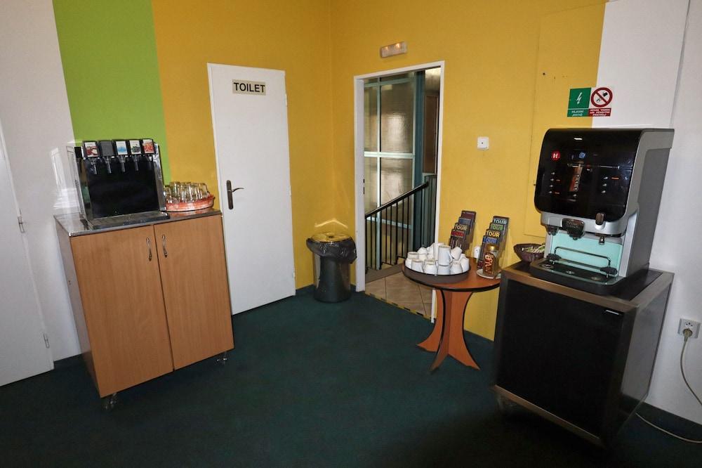 A Plus Hostel - Centrum Prague Luaran gambar