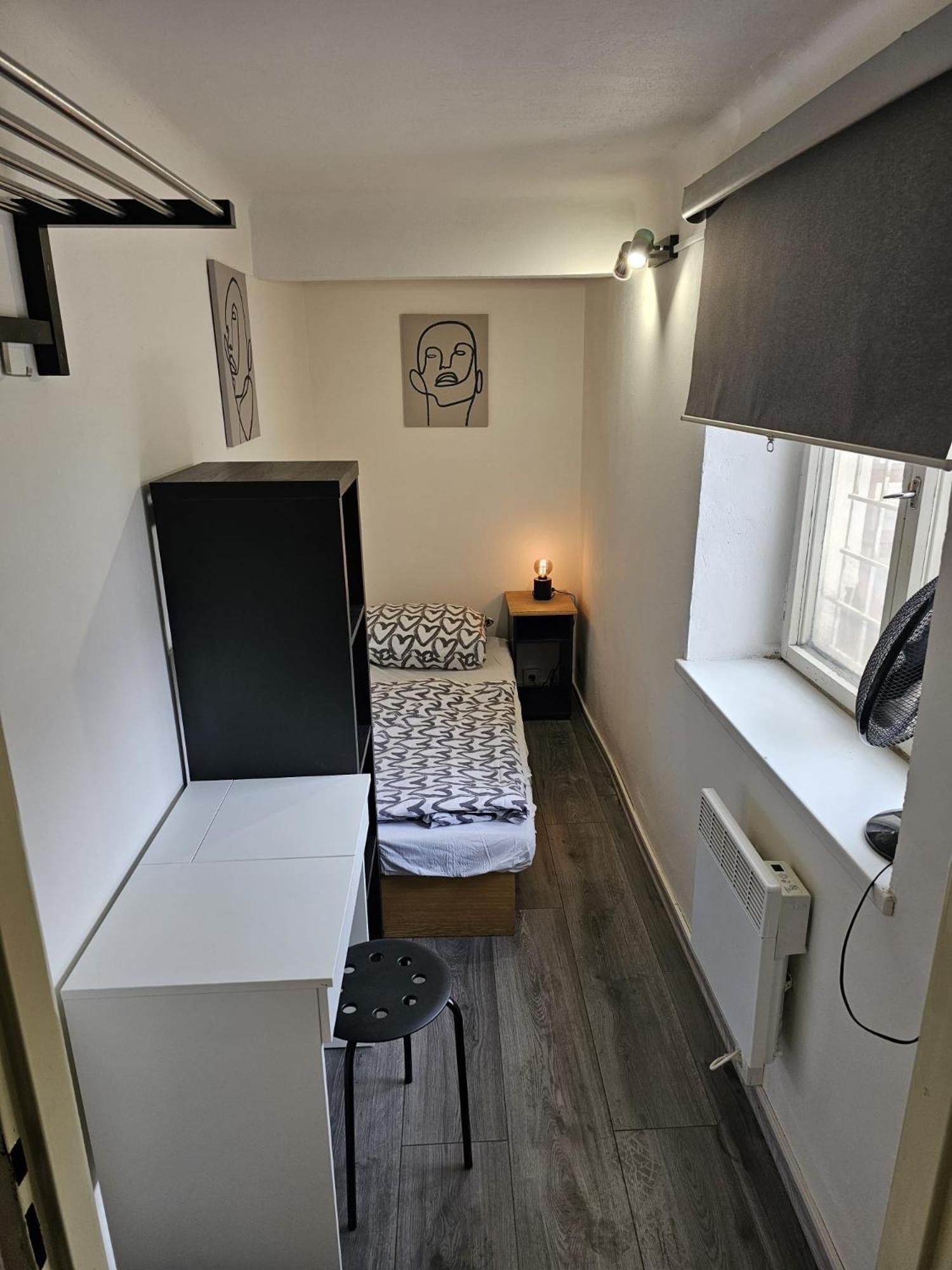 A Plus Hostel - Centrum Prague Luaran gambar