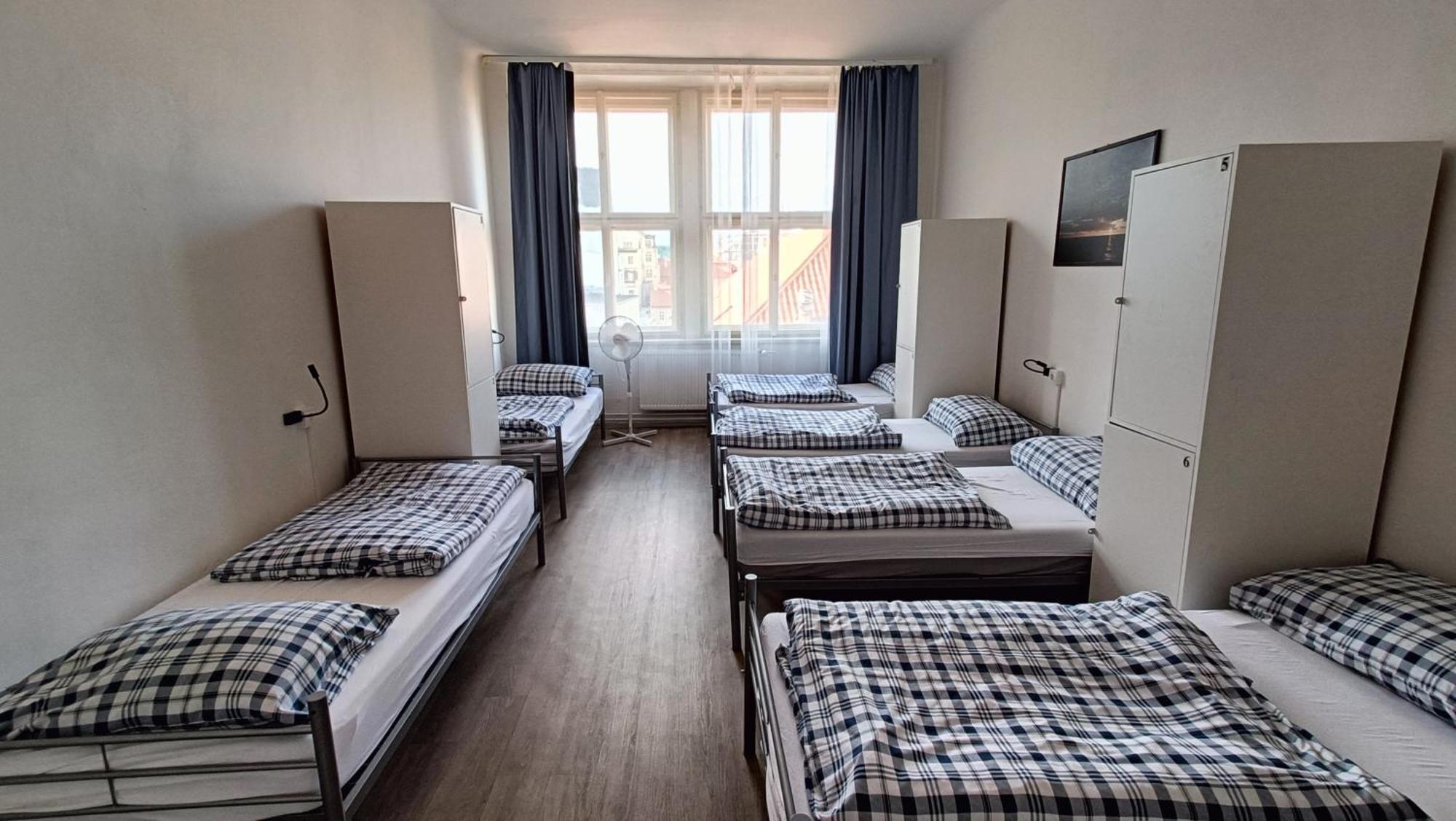A Plus Hostel - Centrum Prague Luaran gambar