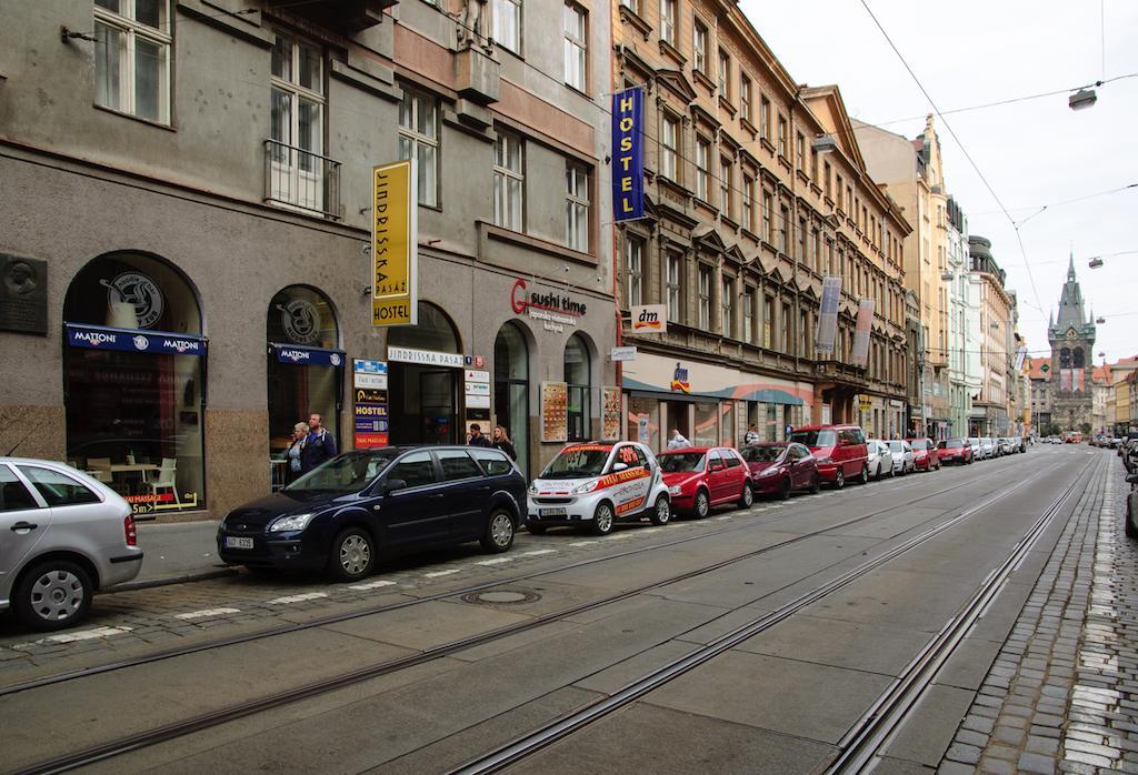 A Plus Hostel - Centrum Prague Luaran gambar