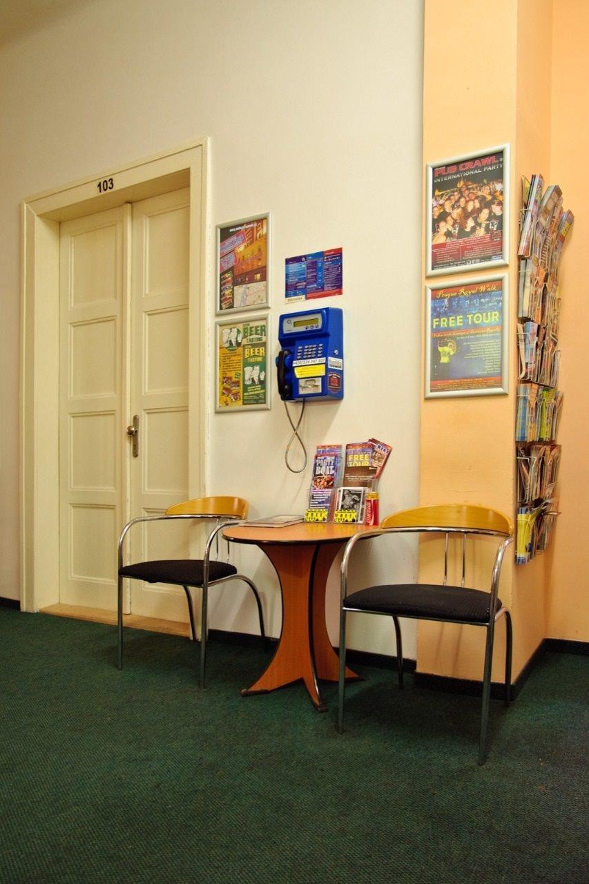 A Plus Hostel - Centrum Prague Luaran gambar